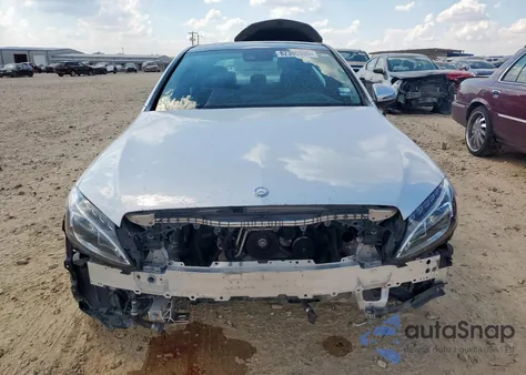 2016 Mercedes-Benz C 300 from USA, damaged, VIN WDDWF4JB4GR138135